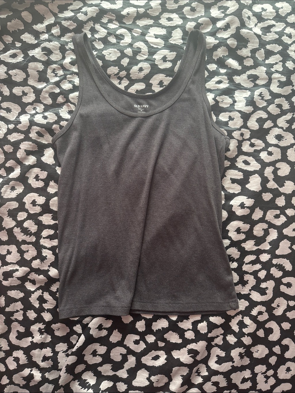 Old Navy Black Scoop Neck Tank Top